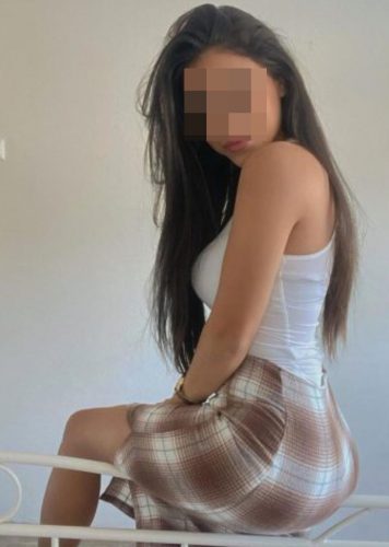 Nermin Çiftalan Escort Profil Resmi Nermin - Çiftalan VIP Escort Bayan Modeli - Gerçek Fotoğraflı İlan